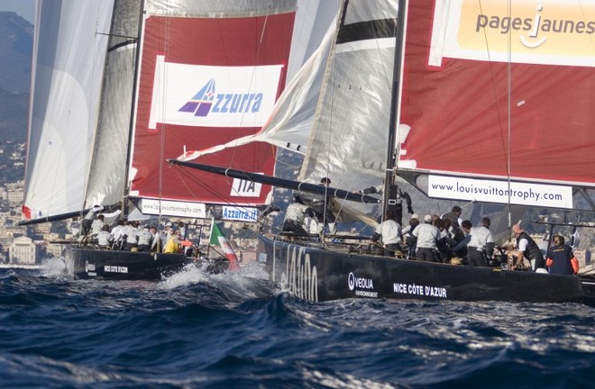 Azzurra and TFS - Pages Jaunes begin the first run of their Flight 11 match - Louis Vuitton Trophy © Bob Grieser/Outside Images www.outsideimages.com